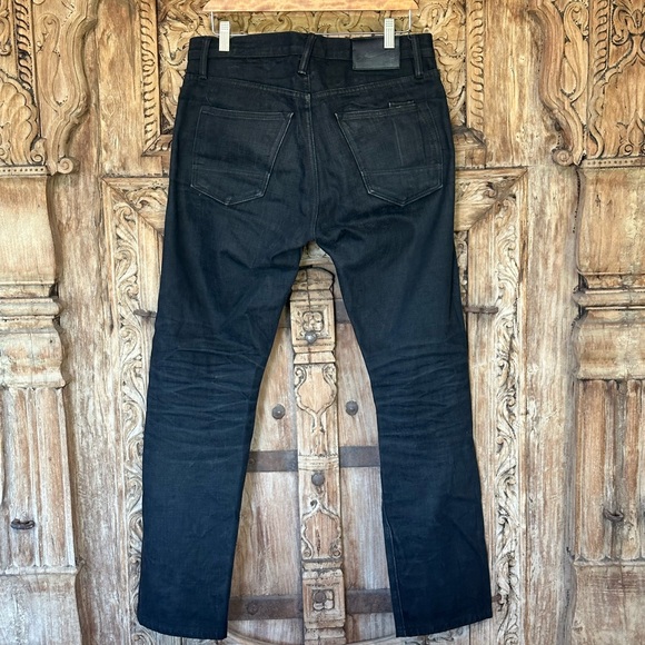 Rogue Territory Black Selvedge Jeans - Picture 3 of 13
